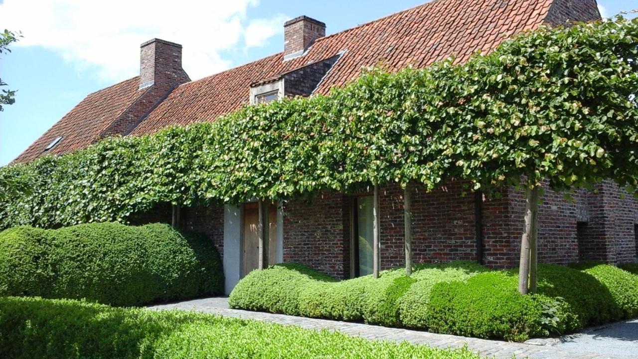 B&B De Hulst Изегем Екстериор снимка